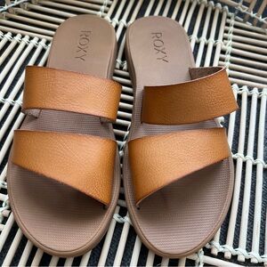 Roxy Women's Carmel / Brown Slide Sandals size 10 COMFORTABLE